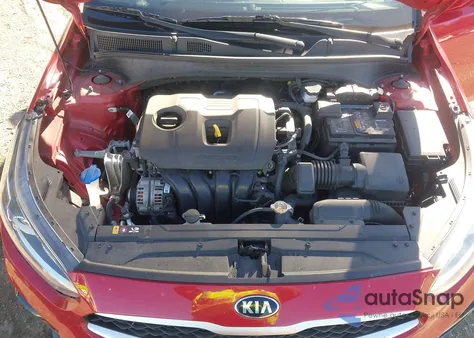 2021 Kia Forte Lxs z USA, uszkodzony, nr VIN 3KPF24AD4ME370233